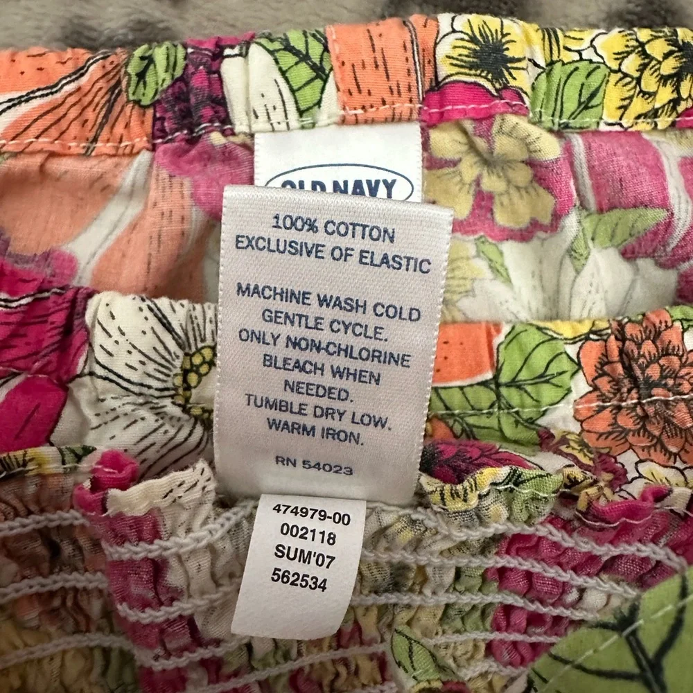 Old Navy Floral Summer Dress in Pink Size Newborn 6-12 months